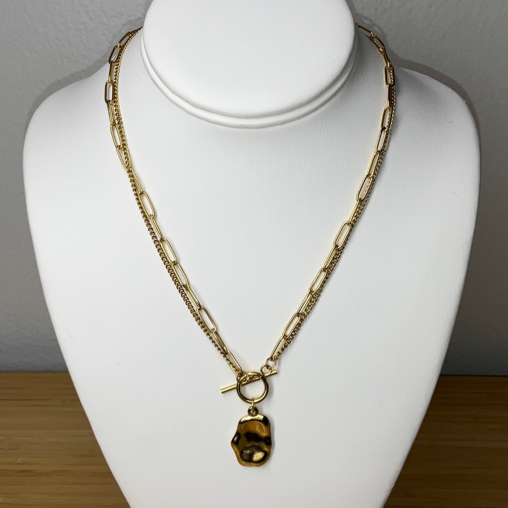 18k Gold Plated  Toggle Chain Necklace with Hammered Pendant
